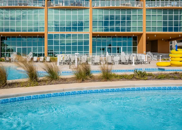 Phoenix Gulf Towers 704 Apartment